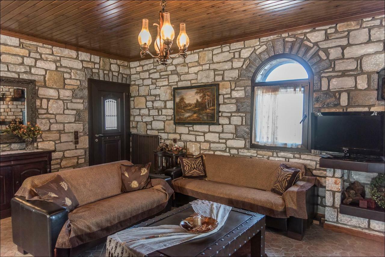 Stone Mansion Anavryti, Αμα 20569 Villa Mystras Ngoại thất bức ảnh