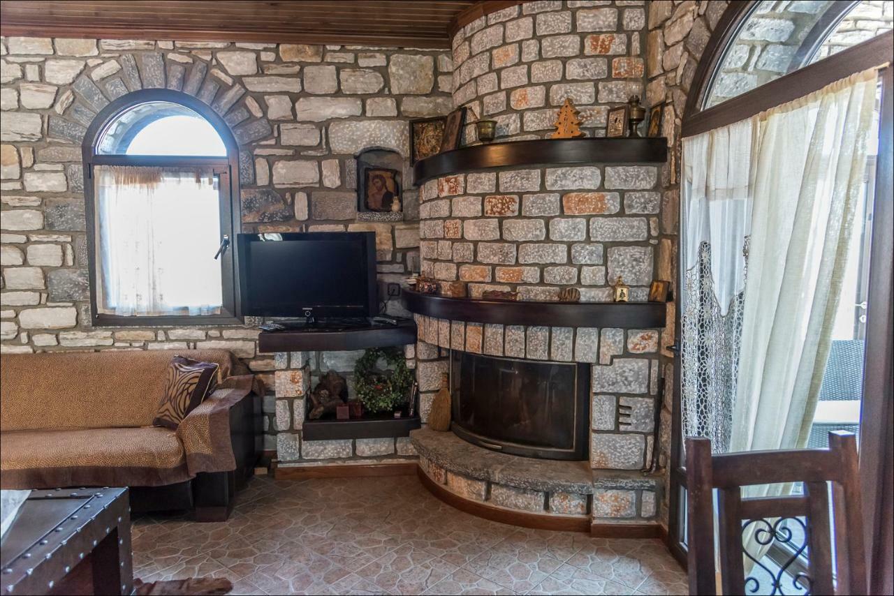 Stone Mansion Anavryti, Αμα 20569 Villa Mystras Ngoại thất bức ảnh